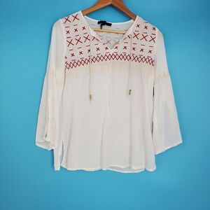 Honey Punch White Blouse Size Small Embroidered Tassel